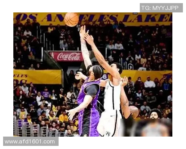 11月7日篮网对湖人精彩对决在线直播全程回放与赛后分析